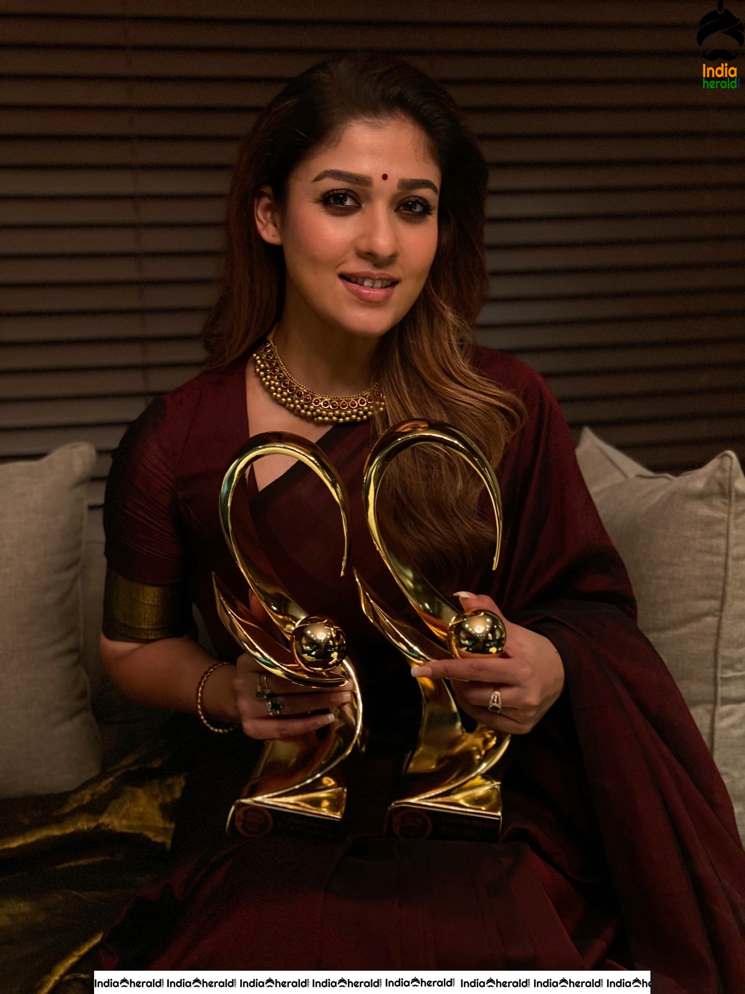 Nayantara Hot in Saree at Zee Cine Awards 2020