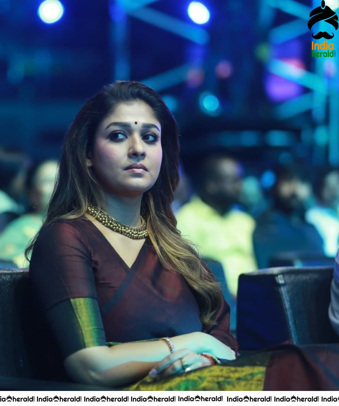 Nayantara Hot in Saree at Zee Cine Awards 2020