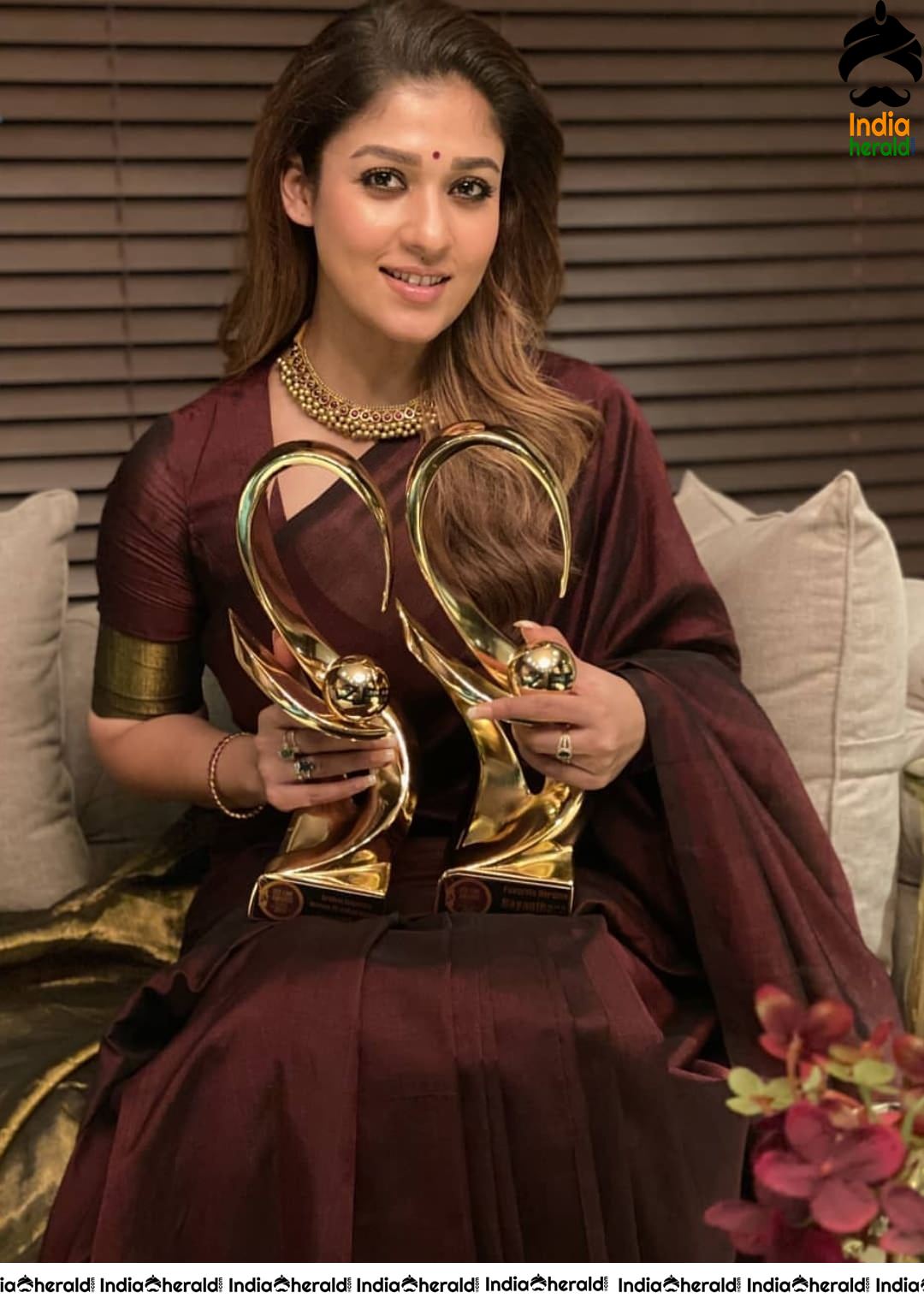 Nayantara Hot in Saree at Zee Cine Awards 2020