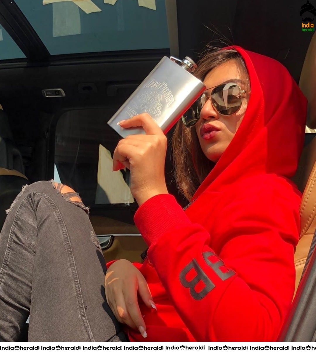 Nazriya Nazim and Fahadh in Trance movie HD Stills