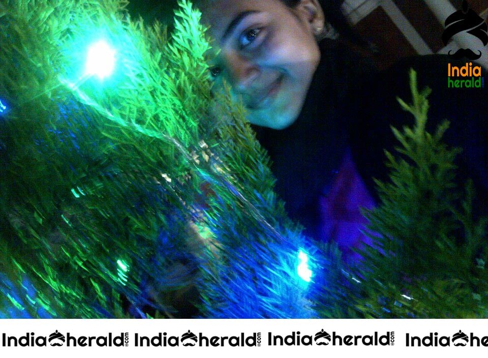 Nazriya Nazim Cute and Rare Photos Collection Set 1