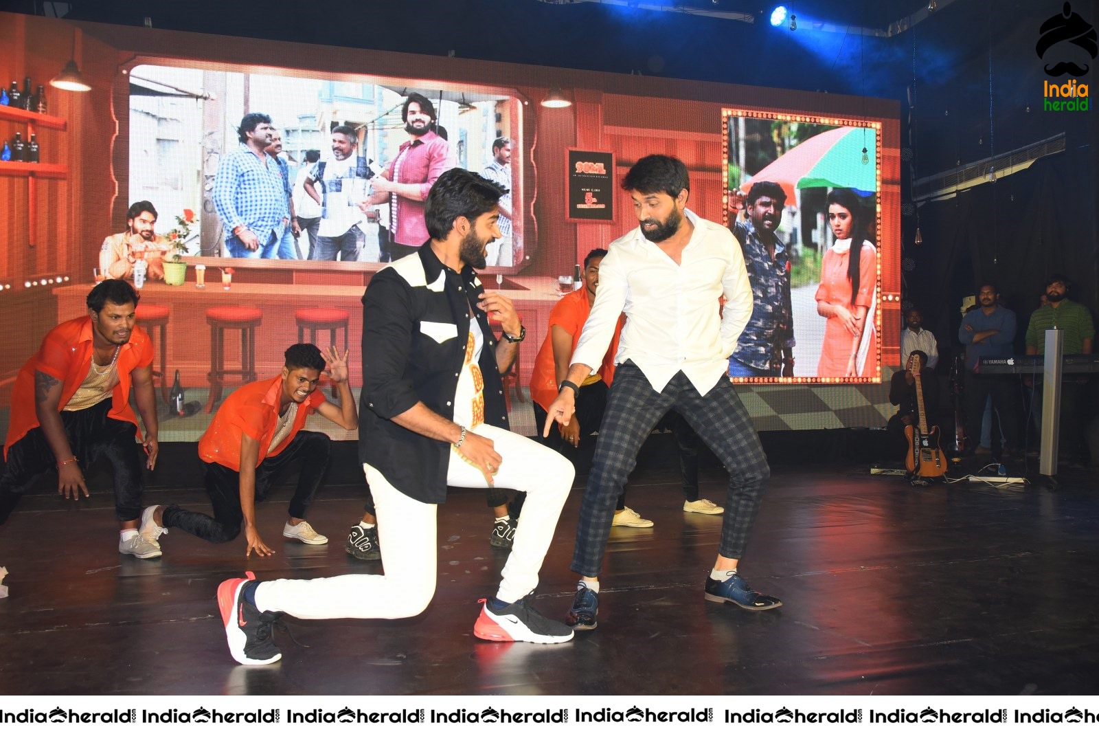 Neha Solanki and Karthikeya dances on the Stage at 90ML event Set 1