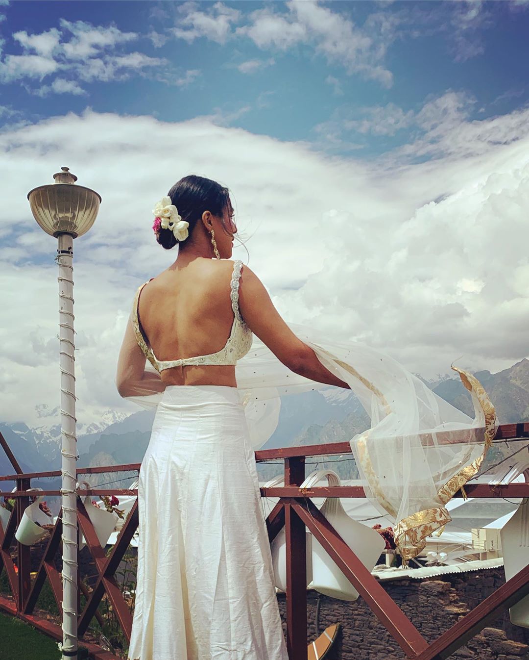 Nia Sharma Dizzling Hot Saree Photos