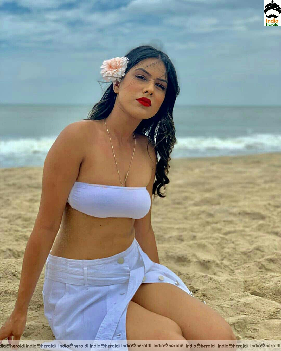 Nia sharma Hot Compilation Photos