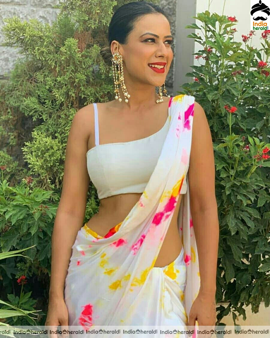 Nia sharma Hot Compilation Photos