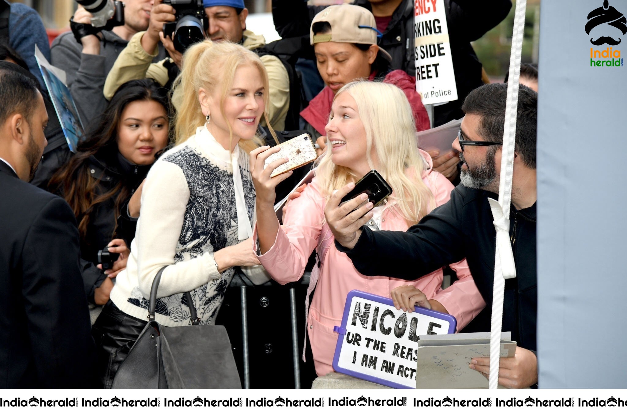Nicole Kidman At The Goldfinch Press Conference Set 2