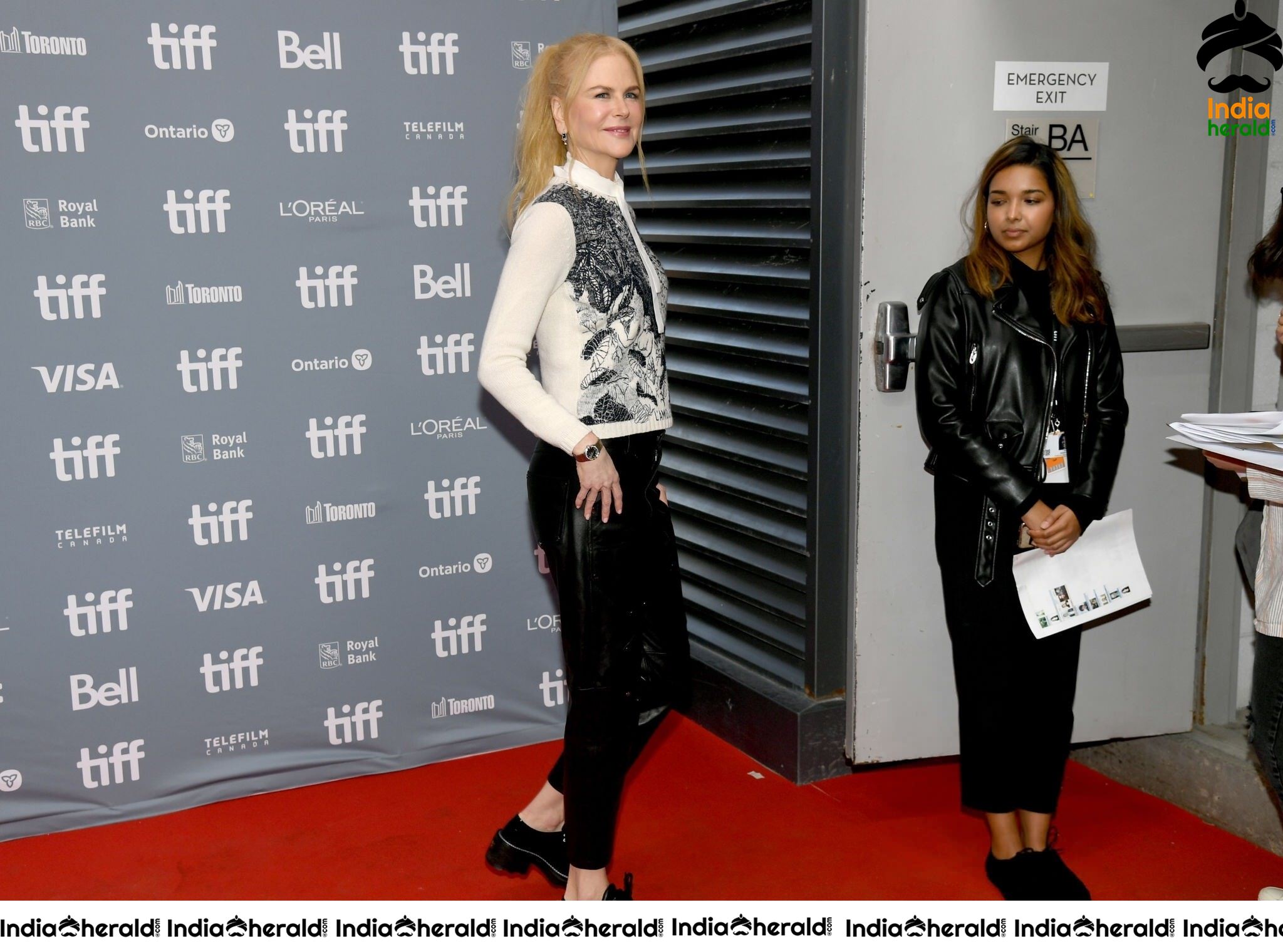 Nicole Kidman At The Goldfinch Press Conference Set 2