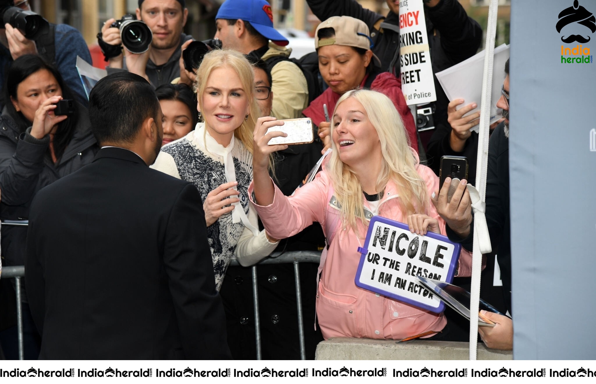 Nicole Kidman At The Goldfinch Press Conference Set 2