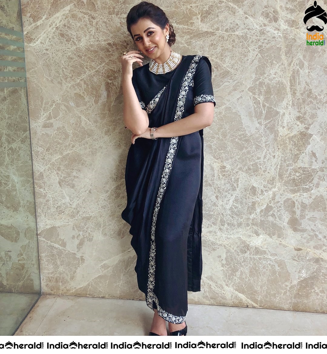 Nikki Galrani Latest Hot Candid Clicks Set 1