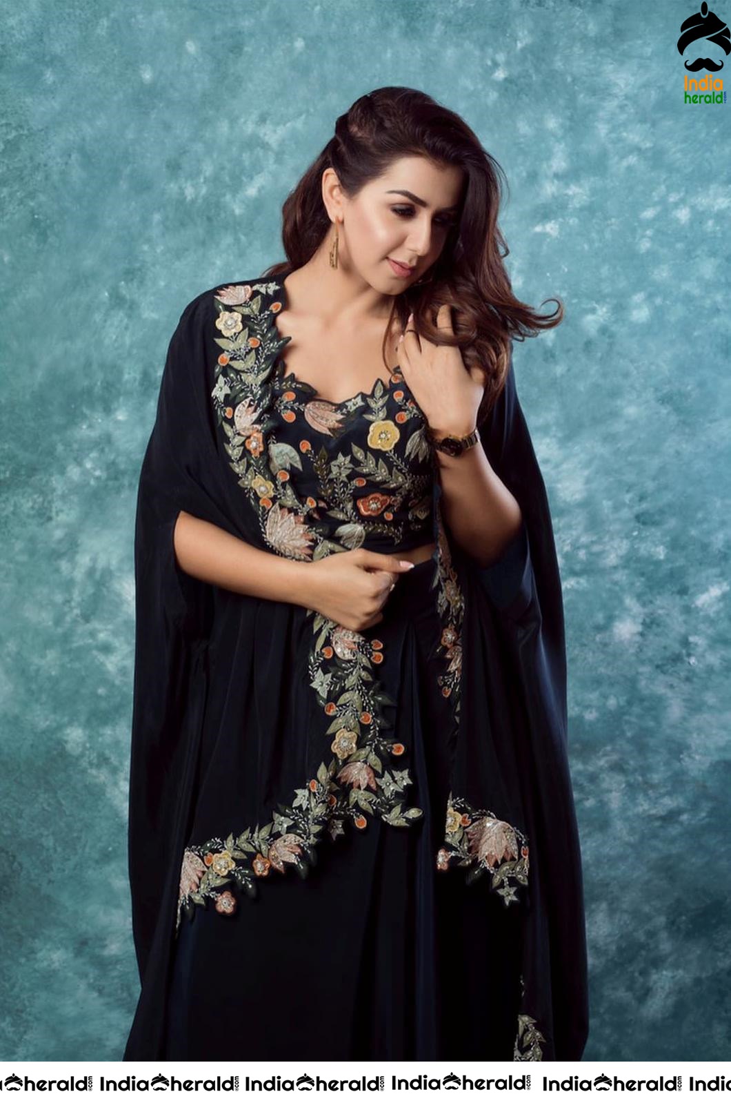 Nikki Galrani Latest Hot Candid Clicks Set 1