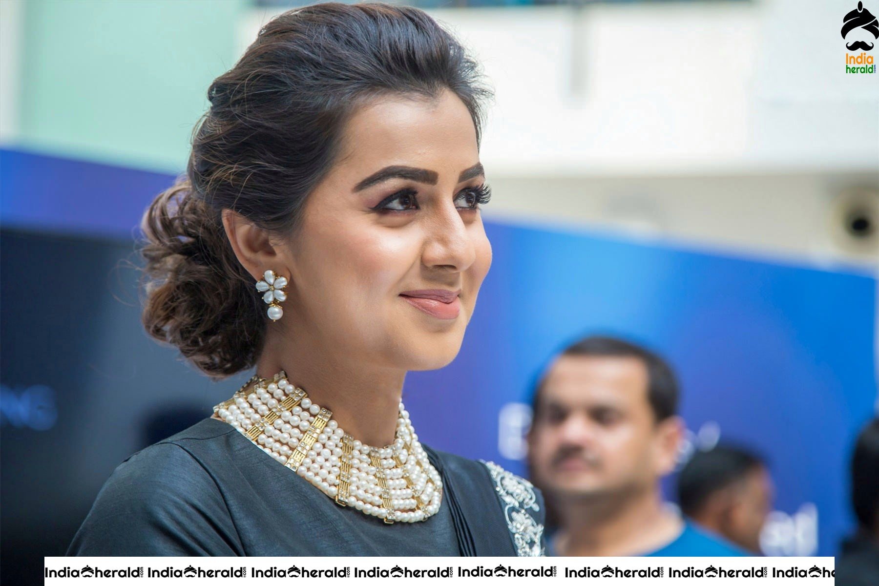 Nikki Galrani Latest Hot Candid Clicks Set 2