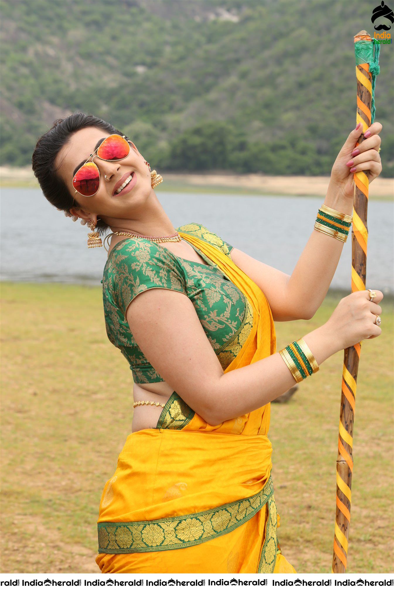 Nikki Galrani Latest Hot Candid Clicks Set 2