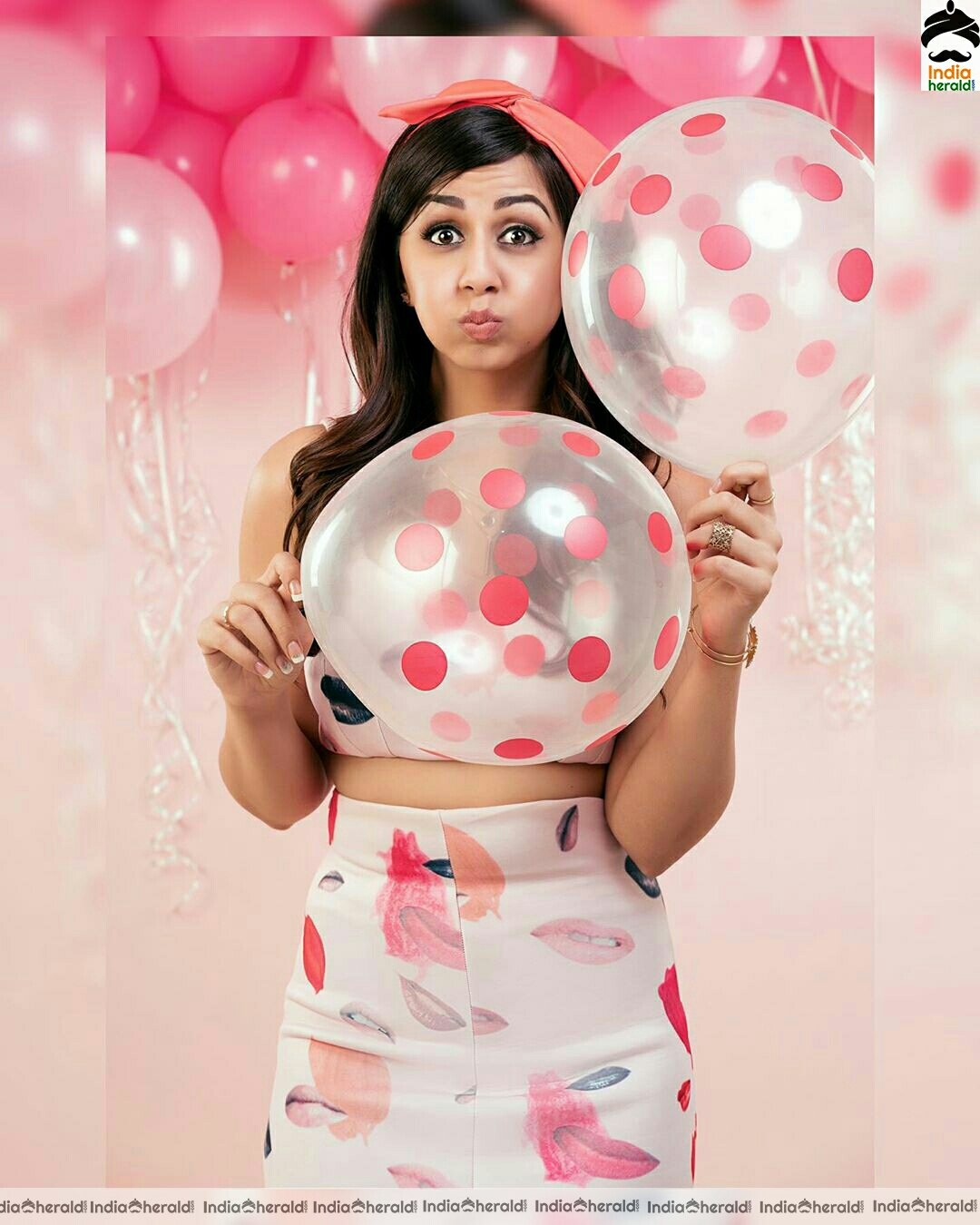 Nikki makes funny expression at a photoshoot