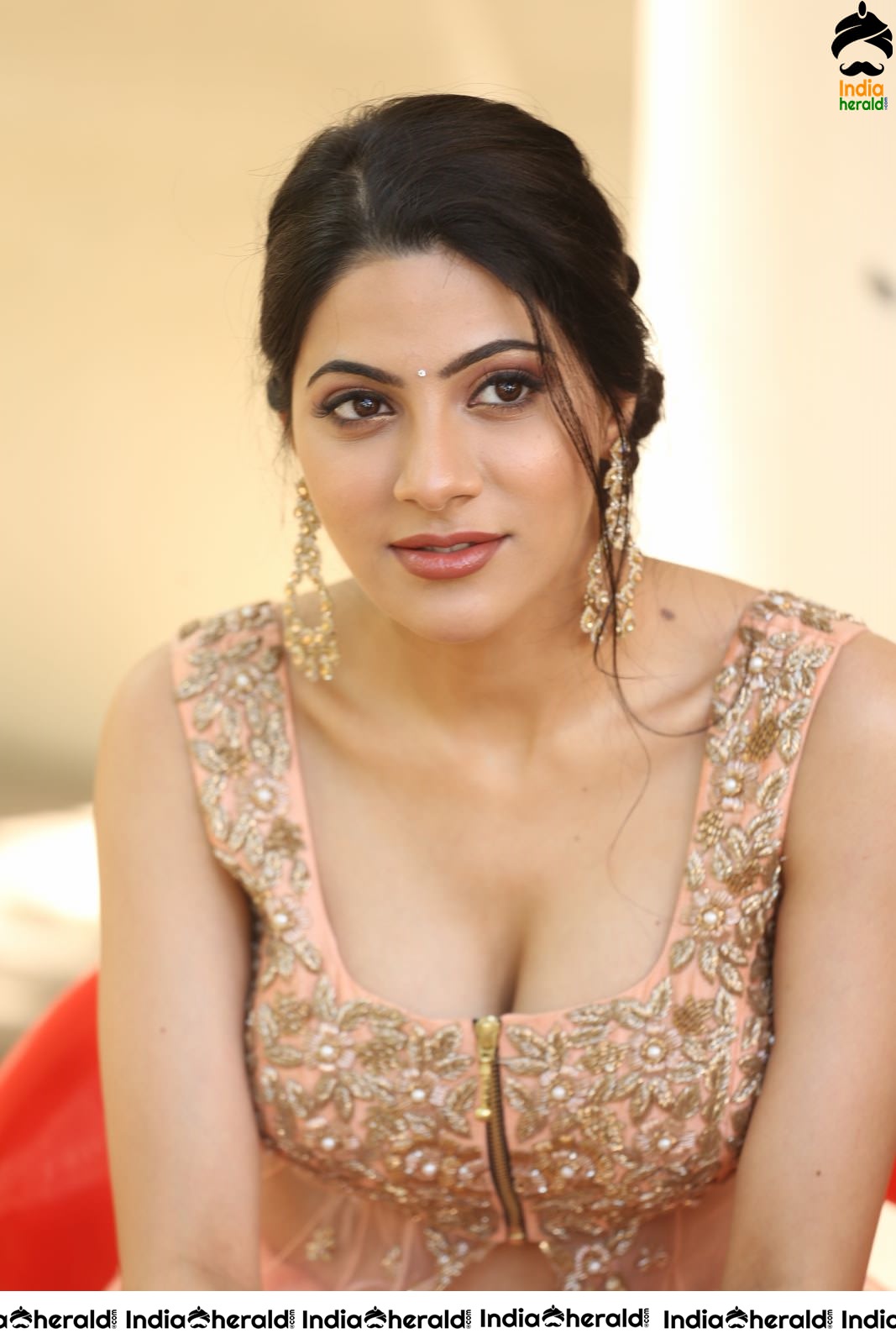 Nikki Tamboli Hot Teasing Photos Collection Set 1