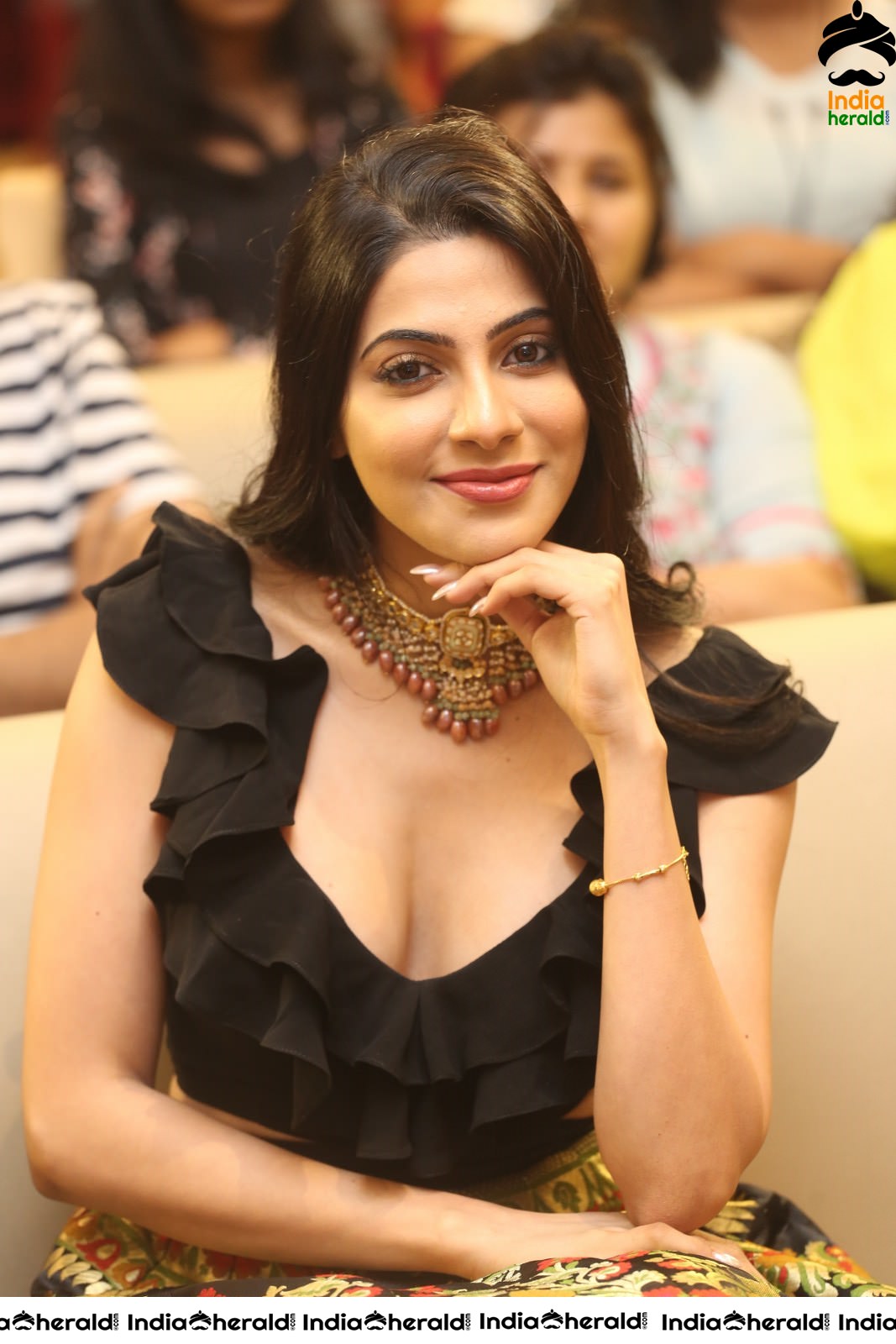 Nikki Tamboli Looking So Tempting in Black at TM Event Set 2