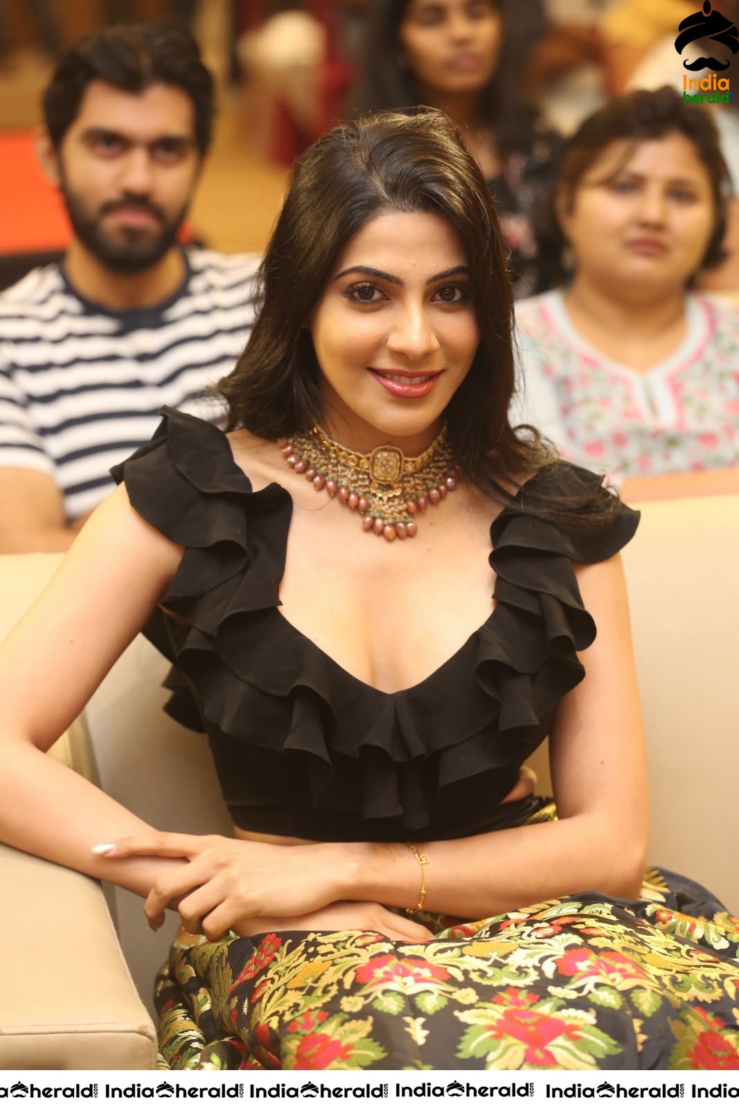 Nikki Tamboli Looking So Tempting in Black at TM Event Set 2