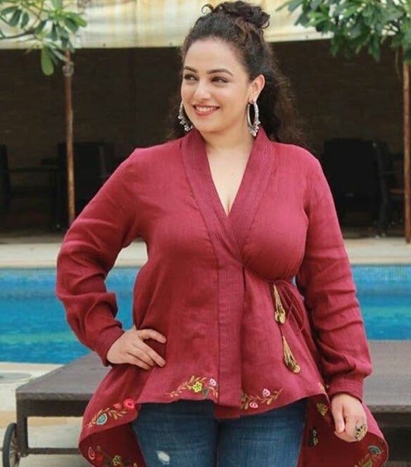 Nithya Menon Hot In Maroon Tight Dress