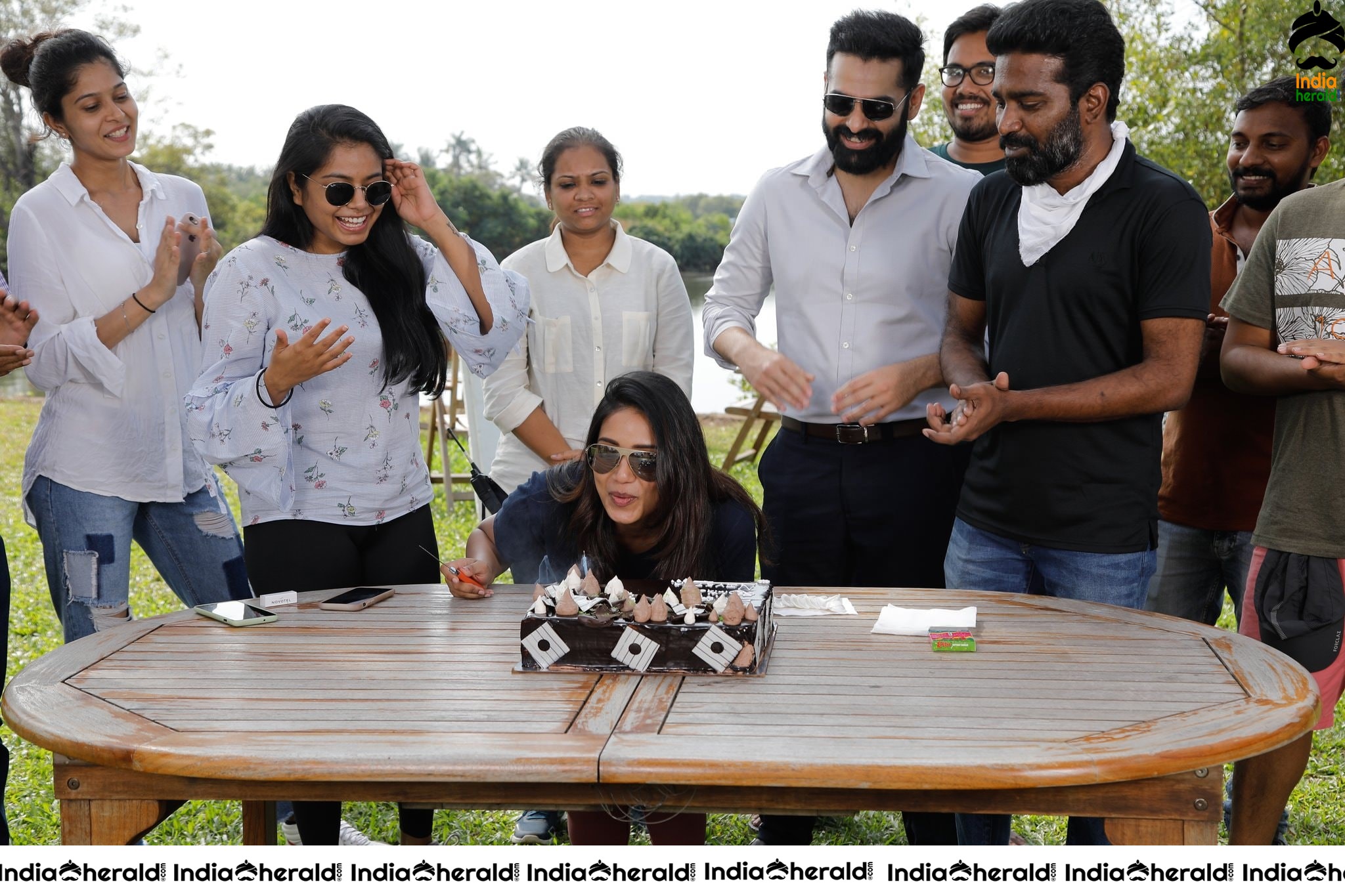 Nivetha Pethuraj celebrated her Birthday with Team RED