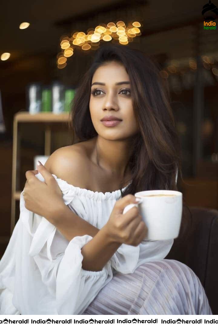 Nivetha Pethuraj Latest Hot Compilation Photos Set 4