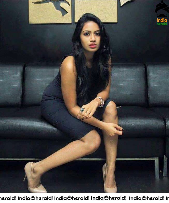 Nivetha Pethuraj Latest Hot Compilation Photos Set 5