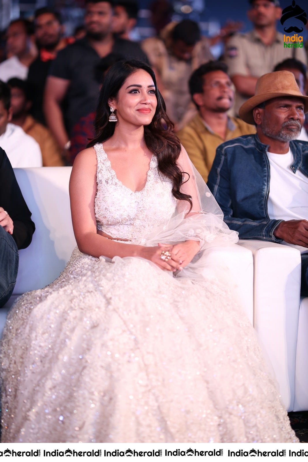 Nivetha Pethuraj Looking Angelic in White at AVPL event Set 1