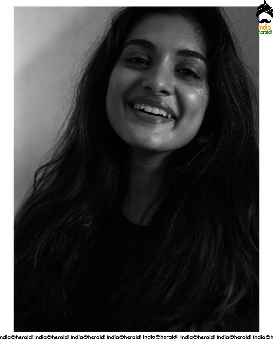 Nivetha Thomas Hot and Cute Photos Collection Set 3