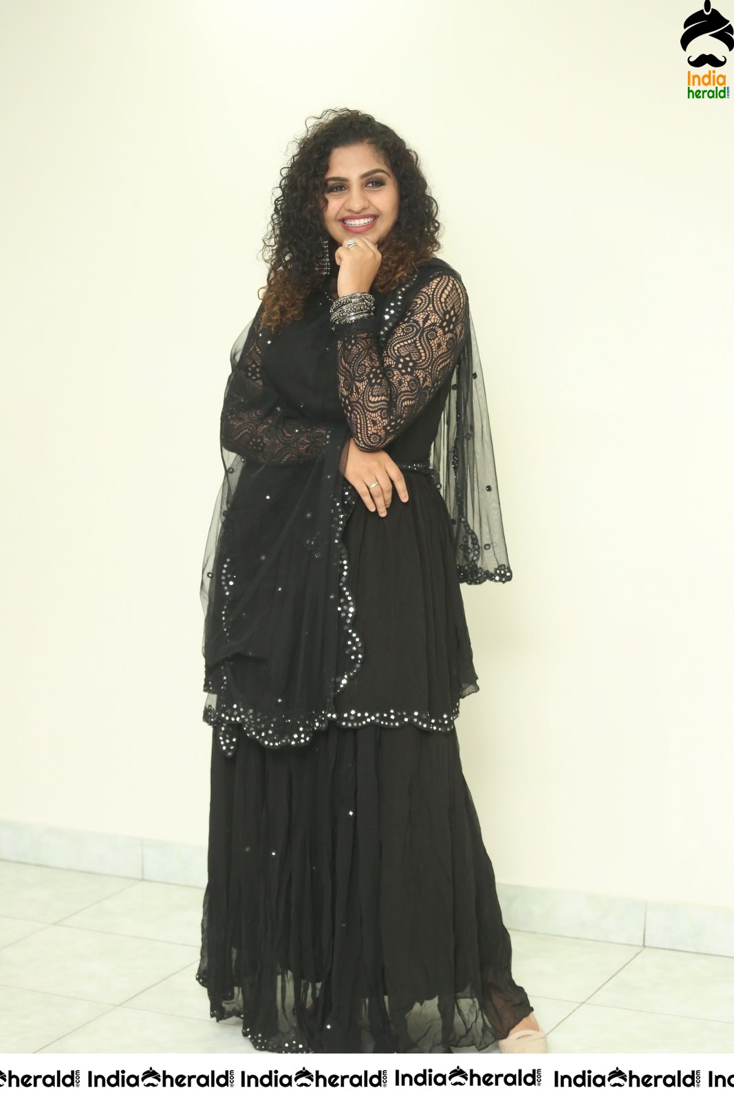 Noorin Shereef Latest Stills in Black Set 2