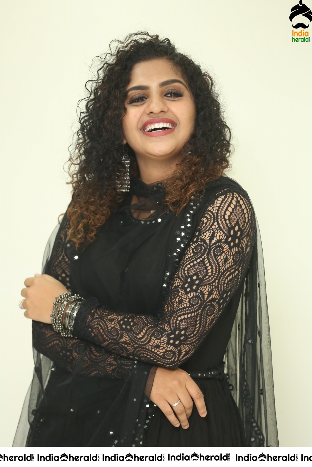 Noorin Shereef Latest Stills in Black Set 2