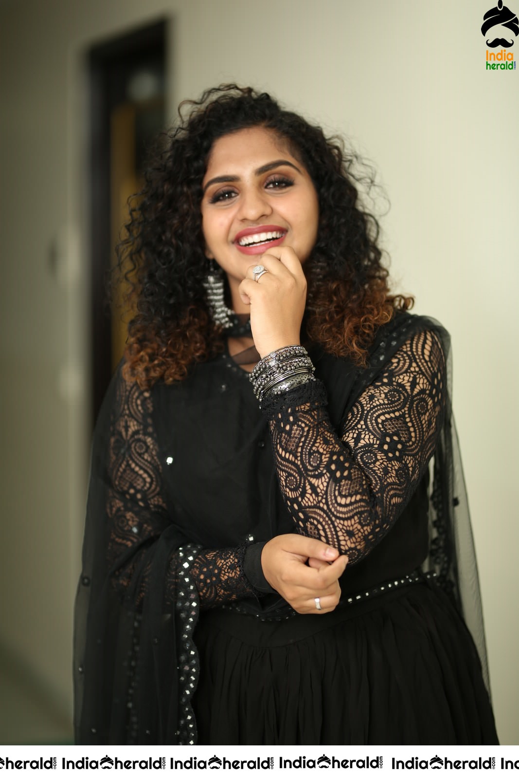 Noorin Shereef Latest Stills in Black Set 2
