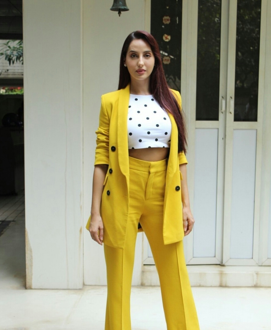 Nora Fatehi Dazzling Yellow Suit