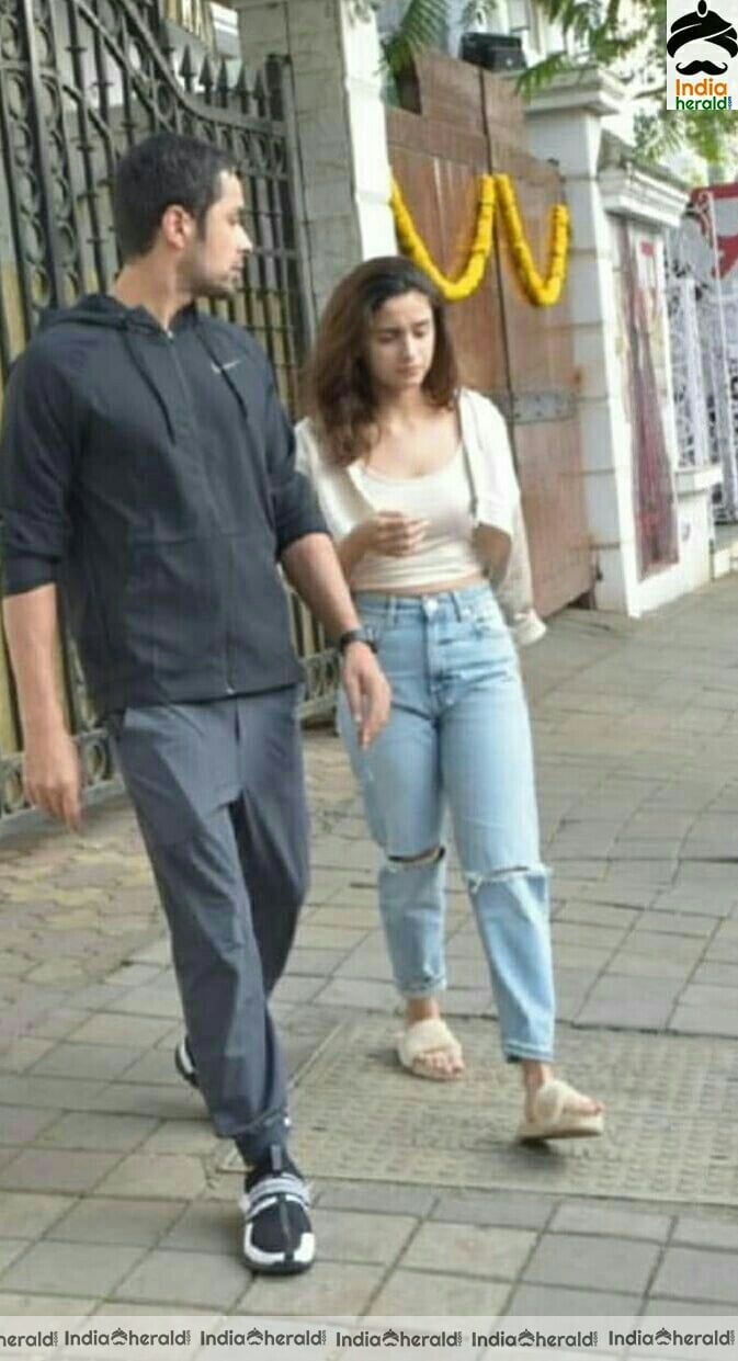 Nushrat Bharucha and Aliabhatt Spotted Outside At Bandra