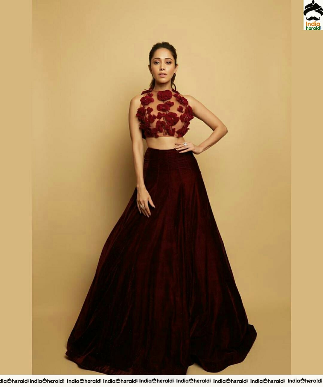 Nushrat Shows her tiny waistline and teases us