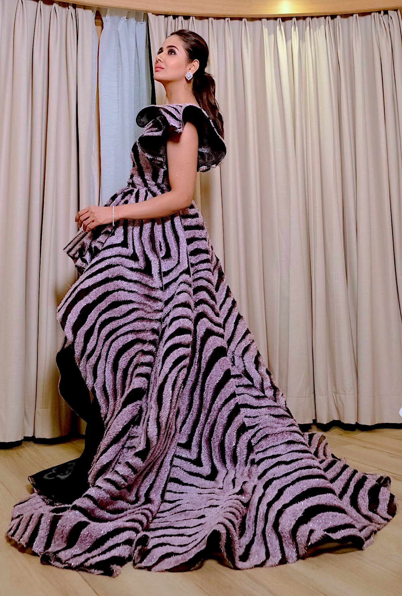 Parul Yadav Latest Photoshoot Clicks