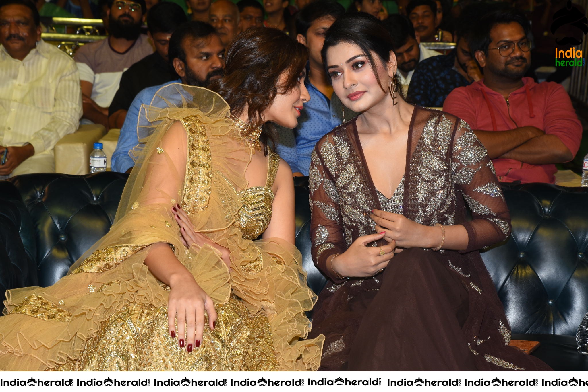 Payal Rajput and Raashi Khanna spotted together and they are all smiles Set 1