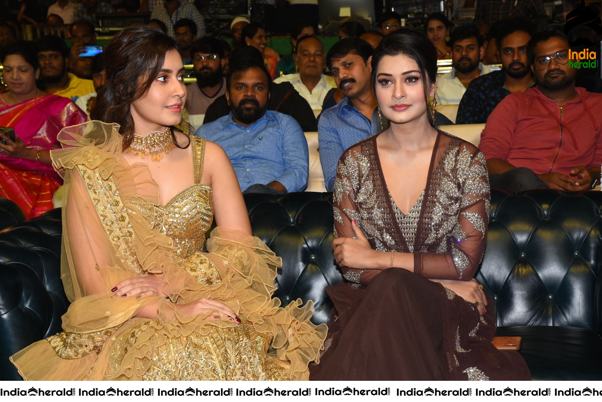 Payal Rajput and Raashi Khanna spotted together and they are all smiles Set 1