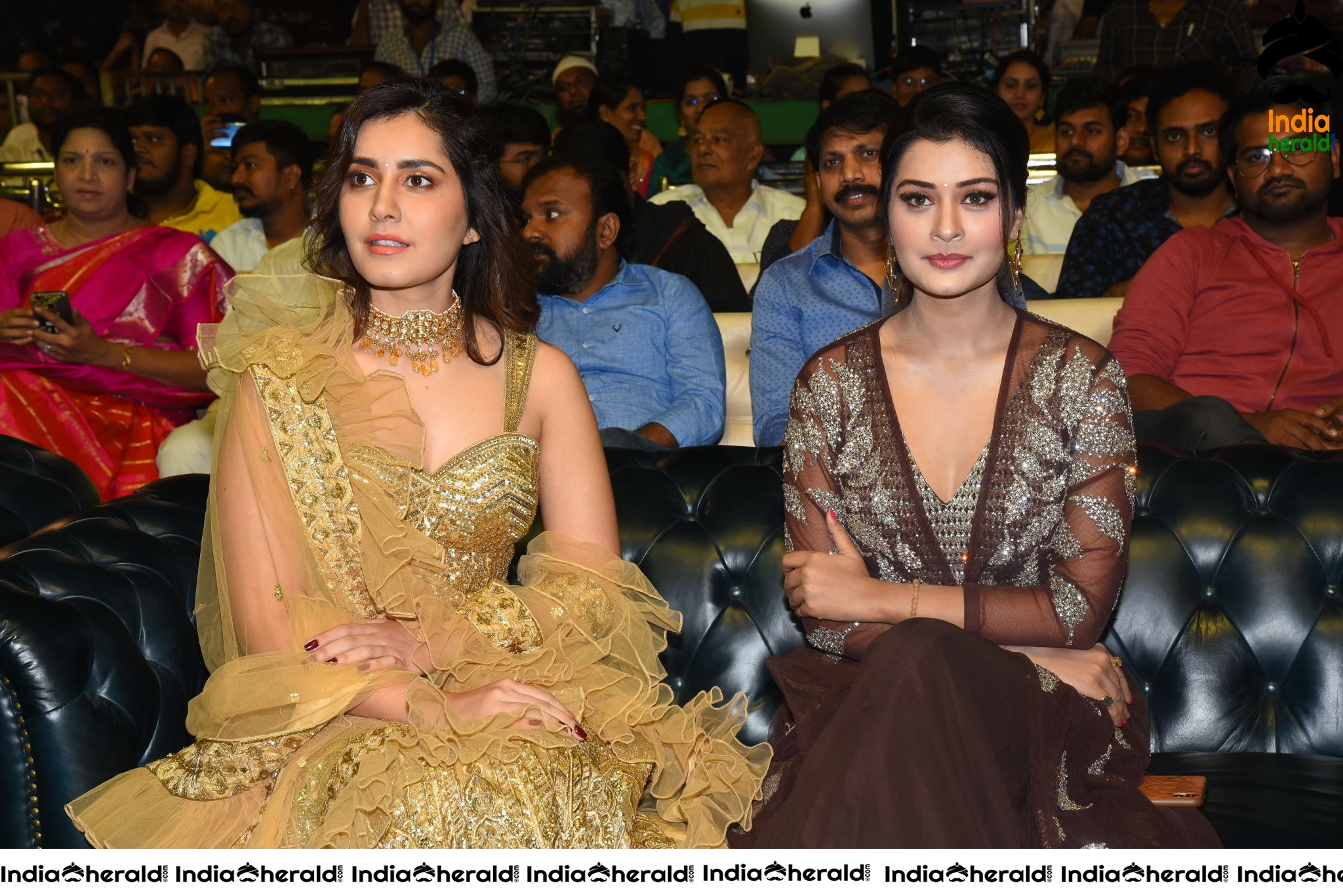 Payal Rajput and Raashi Khanna spotted together and they are all smiles Set 1