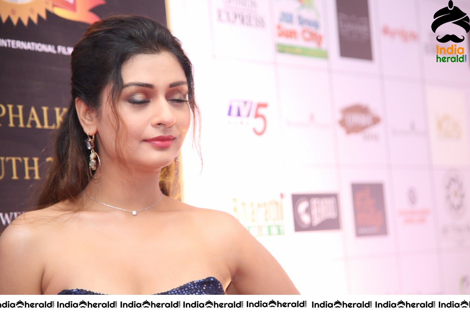 Payal Rajput Hot And Sexy At Dada Saheb Phalke Award 2019