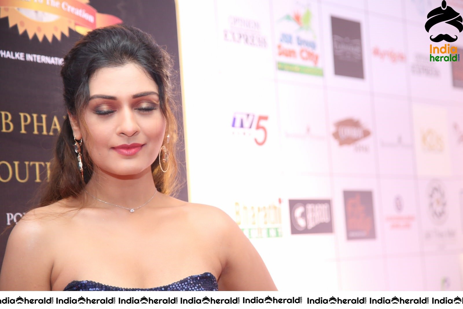 Payal Rajput Hot And Sexy At Dada Saheb Phalke Award 2019