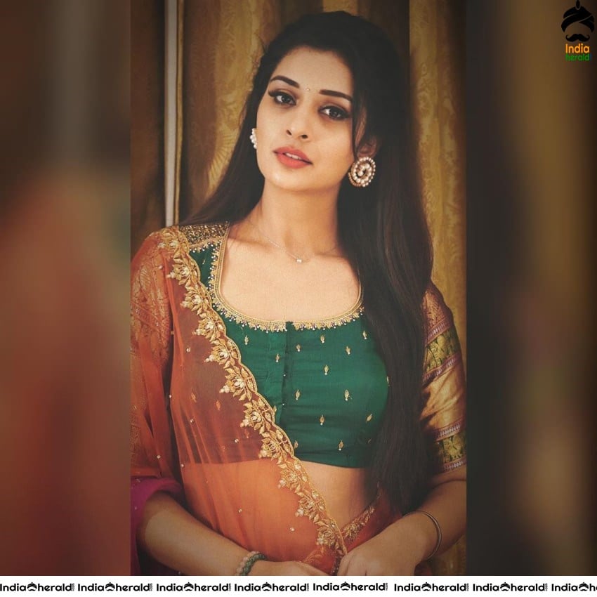 Payal Rajput Latest Hot Cleavage and Thighs Exposing Photos Set 1