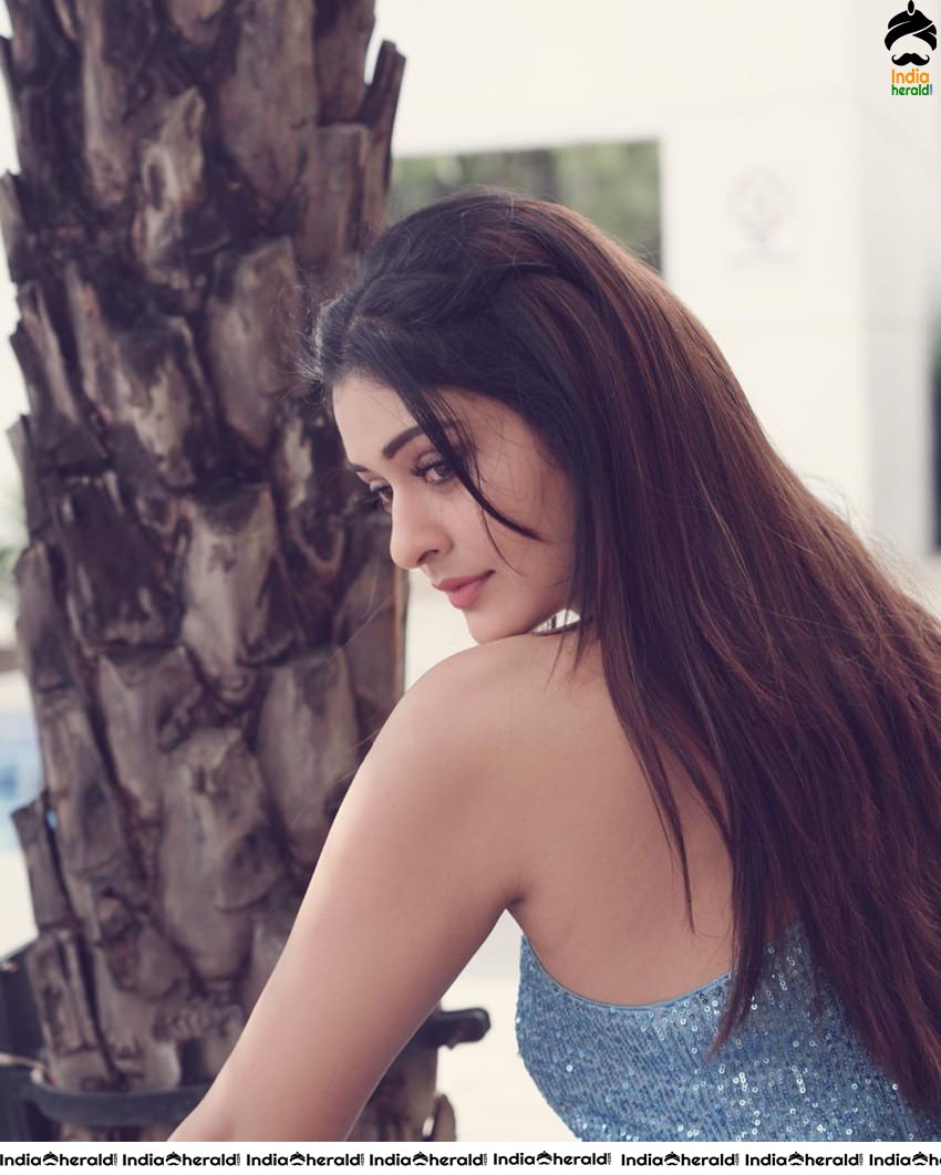 Payal Rajput Latest Hot Cleavage and Thighs Exposing Photos Set 1