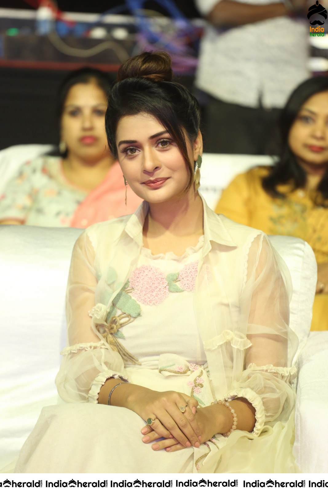 Payal Rajput Looking Angelic in Mesmerizing White Set 2