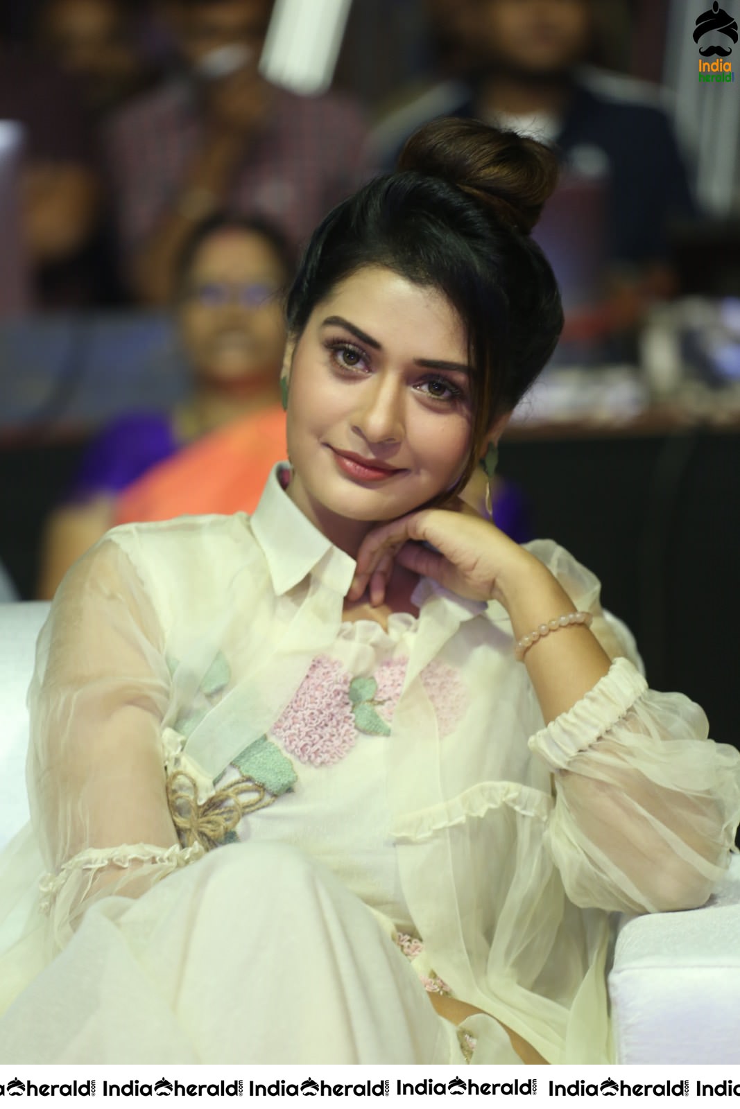 Payal Rajput Looking Angelic in Mesmerizing White Set 2