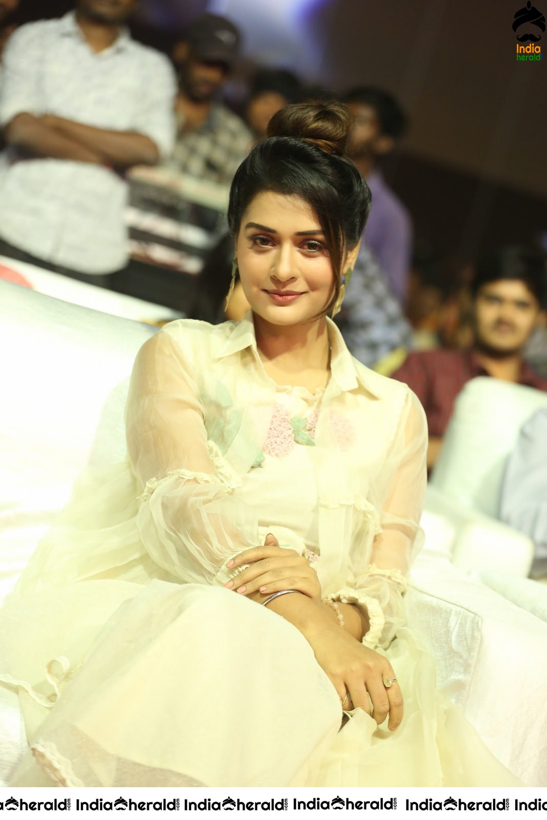 Payal Rajput Looking Angelic in Mesmerizing White Set 2