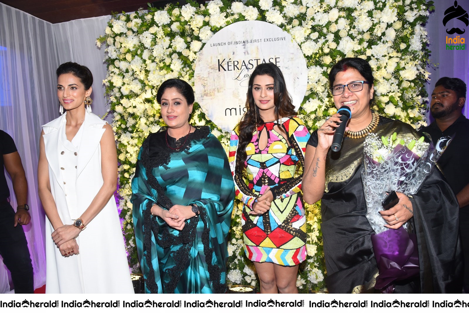 Payal Rajput with other actresses at Mirrors Kerastase Launch Set 3