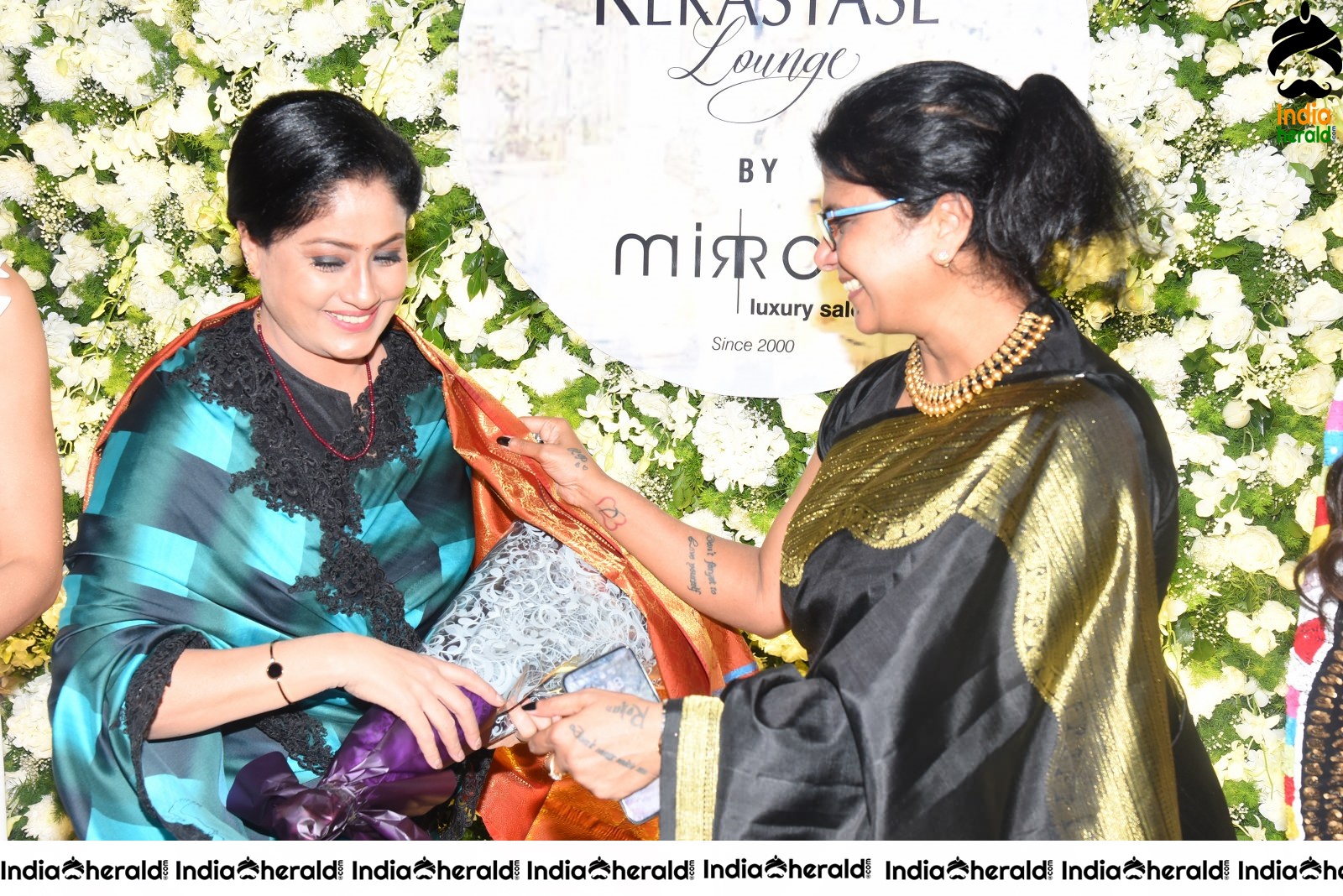 Payal Rajput with other actresses at Mirrors Kerastase Launch Set 5