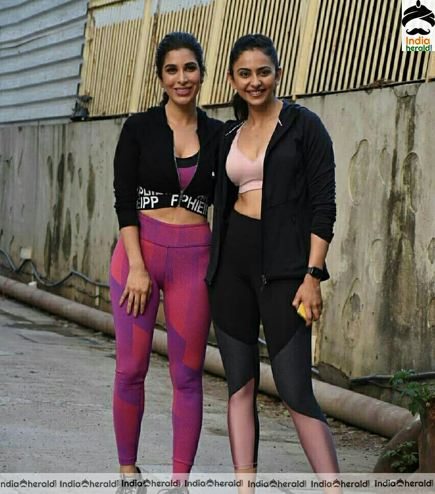 Pilates class buddies Rakul and Sophie Choudry