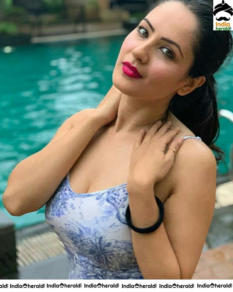 Pooja Banerjee Hot Stills