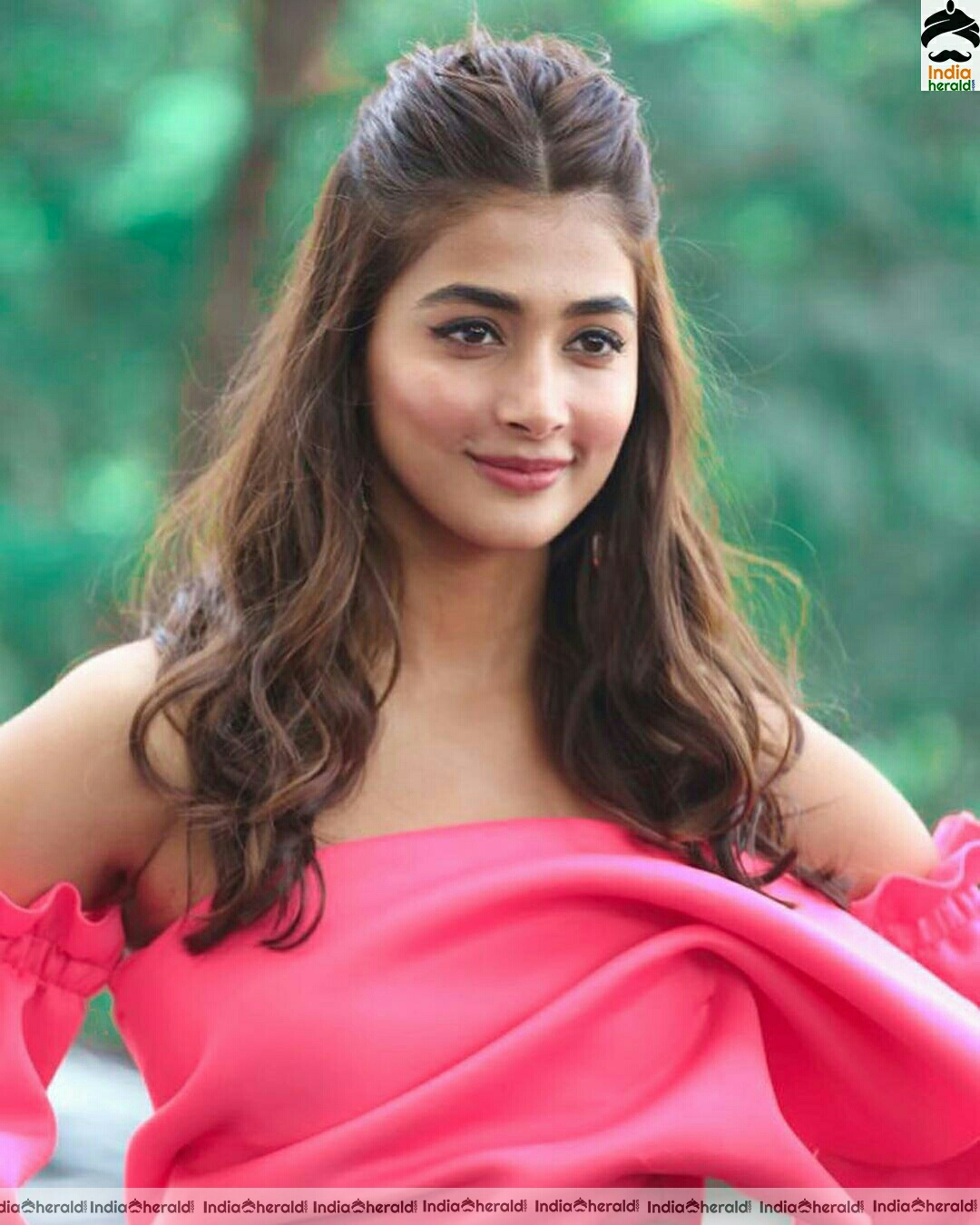 Pooja Hegde Hot And Cute Pink Photo Stills