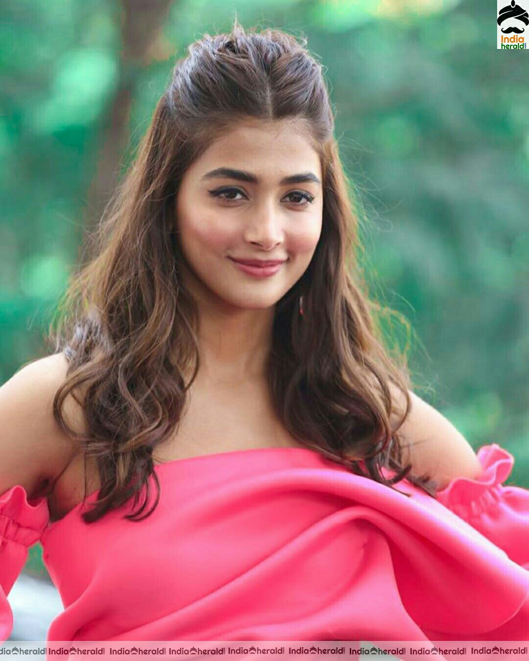 Pooja Hegde Hot And Cute Pink Photo Stills