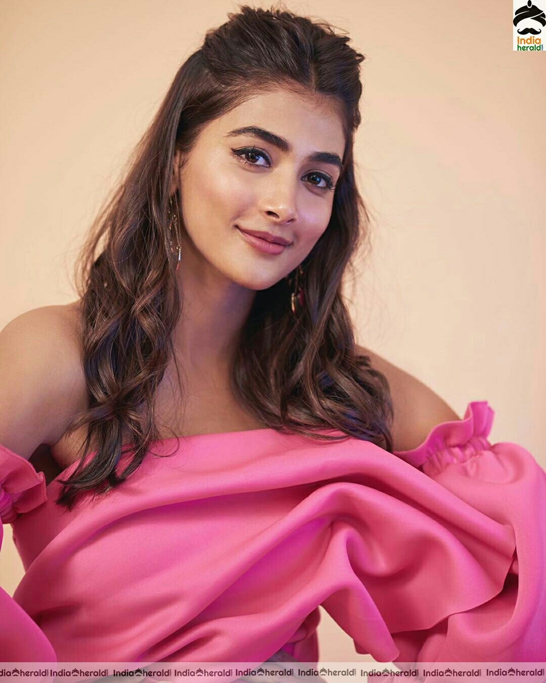 Pooja Hegde Hot And Cute Pink Photo Stills